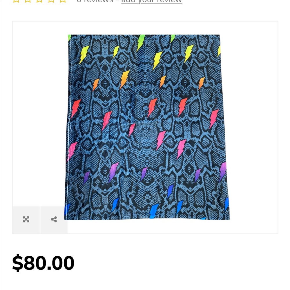 Snakeskin and bolt print light fleece blanket